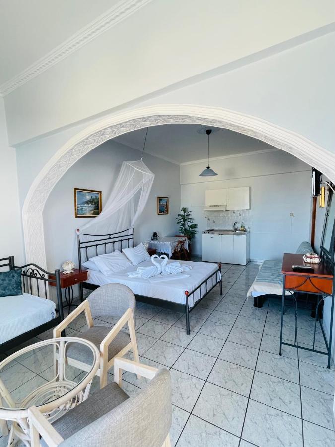 Gialos Rooms Elafonissos Exterior foto